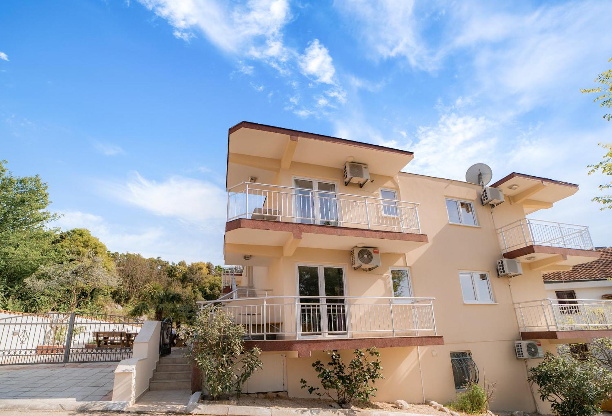 Villa Katharina Utjeha Ngoại thất bức ảnh